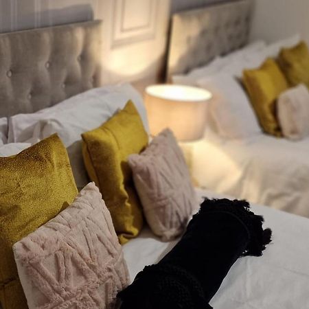 Shm Stays Leicester. Newly Renovated!! 15 Min Drive From City Centre, University. 9 Min Drive To Leicester City Stadium, 5 Min Drive To M1 & M69. 2 Min Walk To Bus Stop. 外观 照片