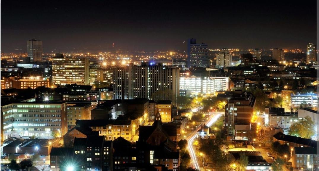 Shm Stays Leicester. Newly Renovated!! 15 Min Drive From City Centre, University. 9 Min Drive To Leicester City Stadium, 5 Min Drive To M1 & M69. 2 Min Walk To Bus Stop. 外观 照片